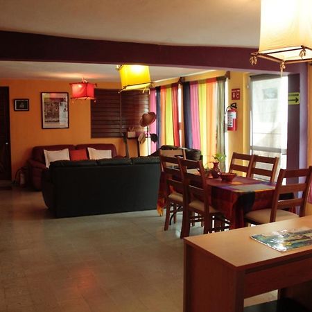La Casa Naranja Hotell Isla Mujeres Exteriör bild