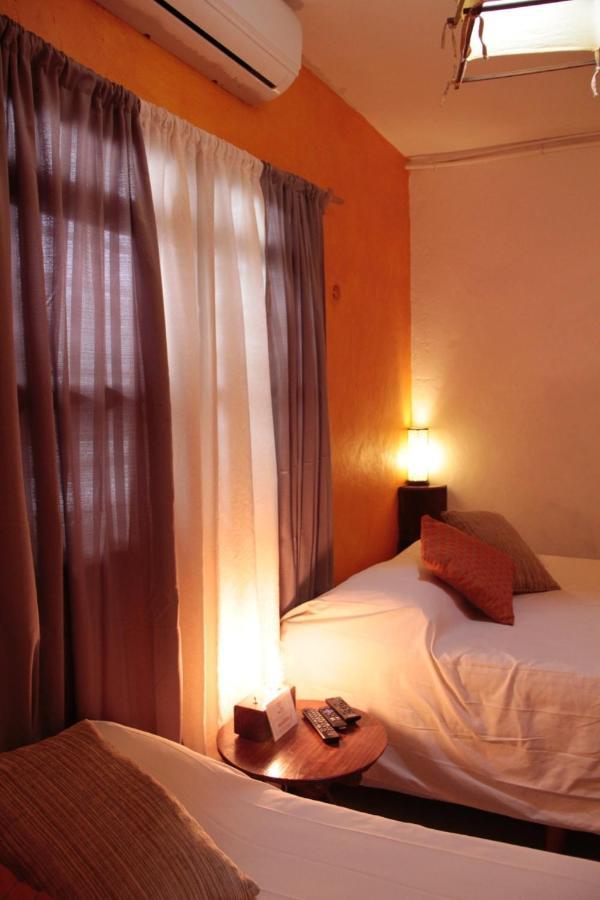 La Casa Naranja Hotell Isla Mujeres Exteriör bild