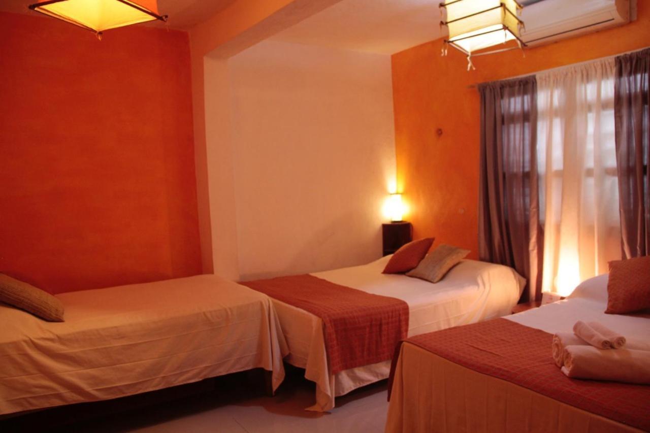 La Casa Naranja Hotell Isla Mujeres Exteriör bild